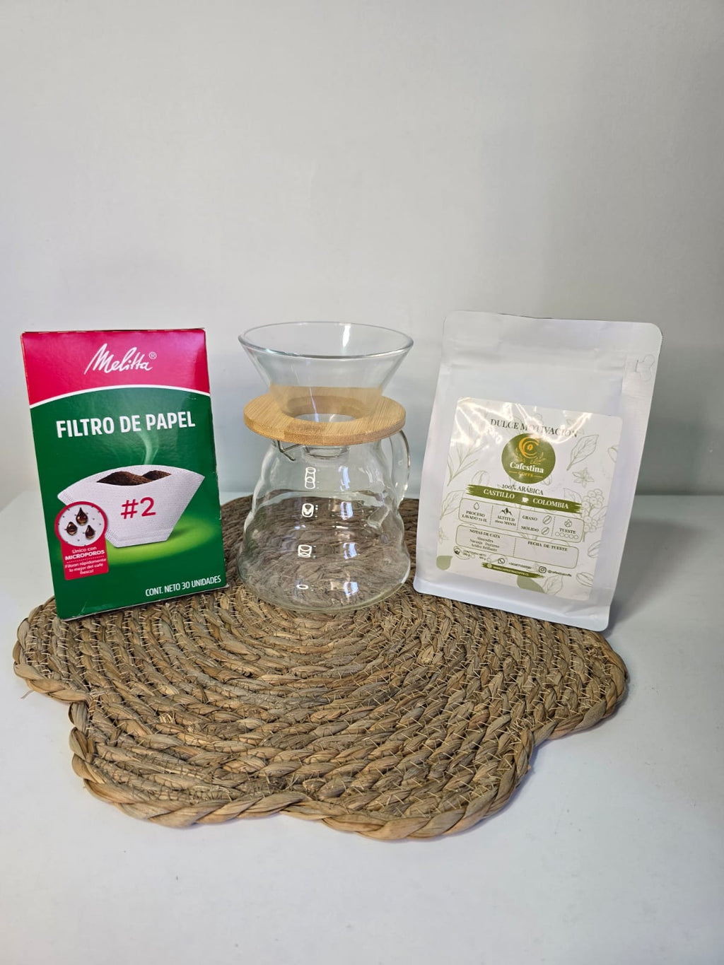 Café de especialidad 250 g + cafetera v60 +  30 filtro