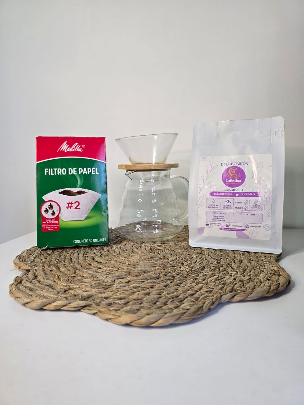 Café de especialidad 250 g + cafetera v60 +  30 filtro