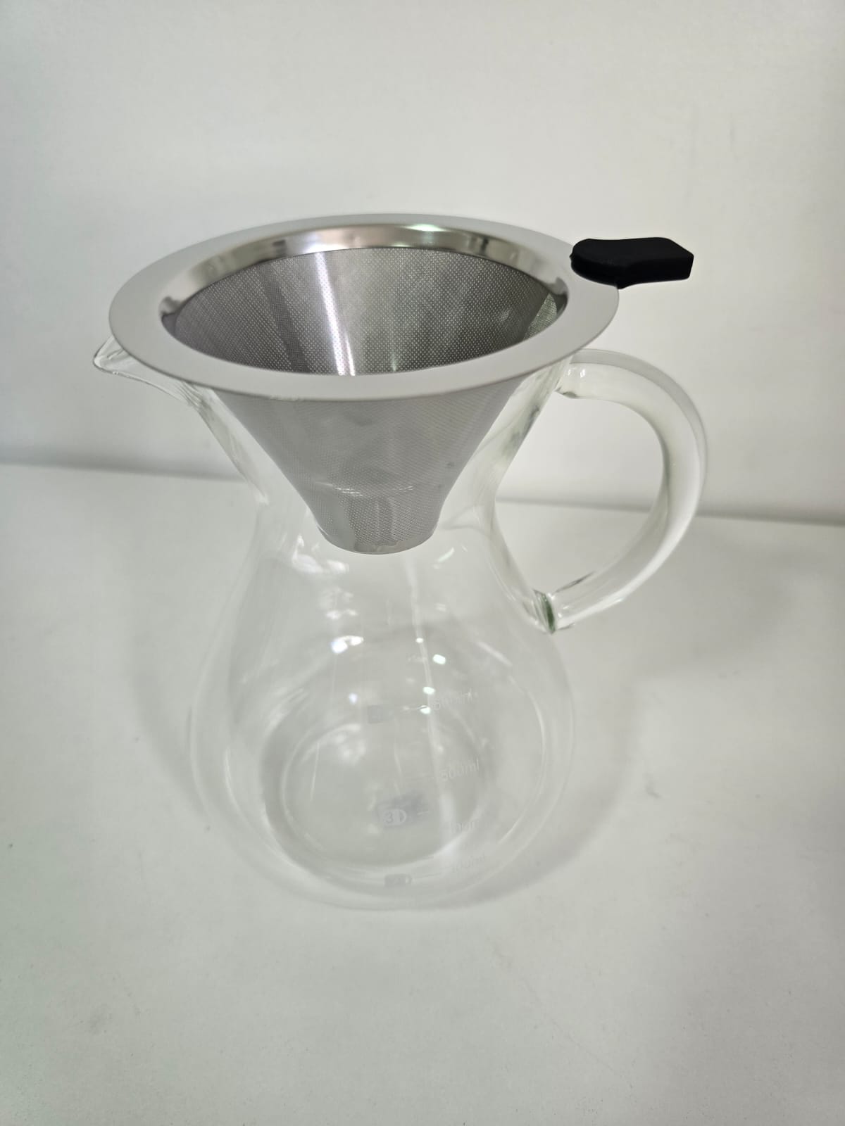 Cafetera v60 con filtro reutilizable acero inoxidable + tripack cafestina coffee